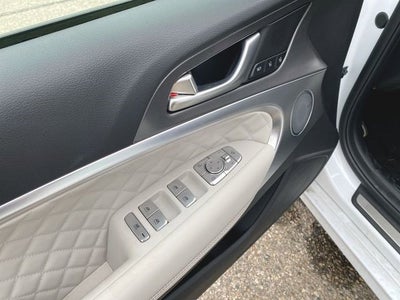 2025 Genesis G70 3.3T AWD Sport Advanced