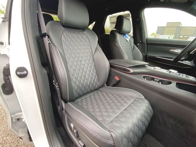 2025 Genesis GV70 3.5T AWD Sport