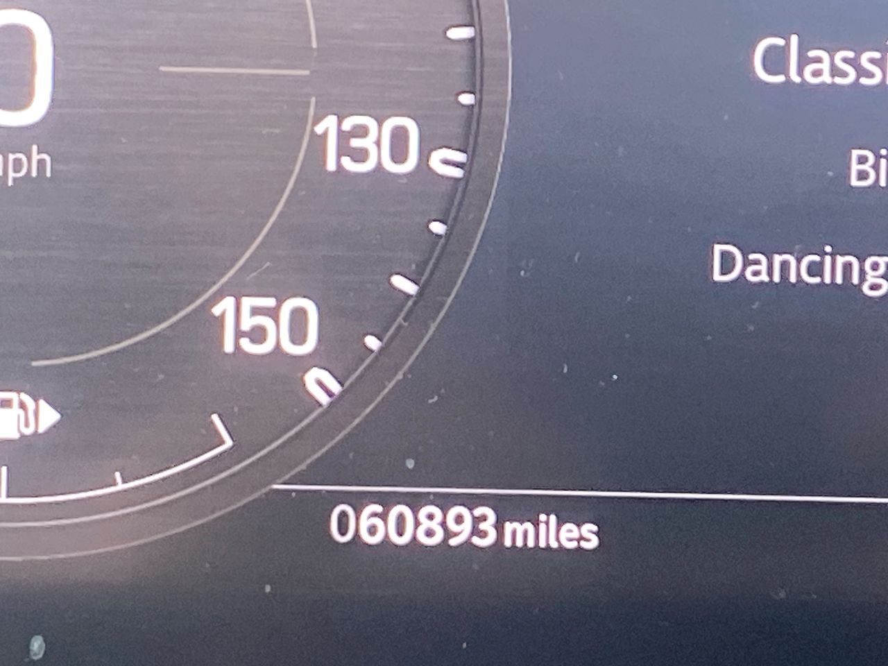2023 Land Rover Defender 130 S