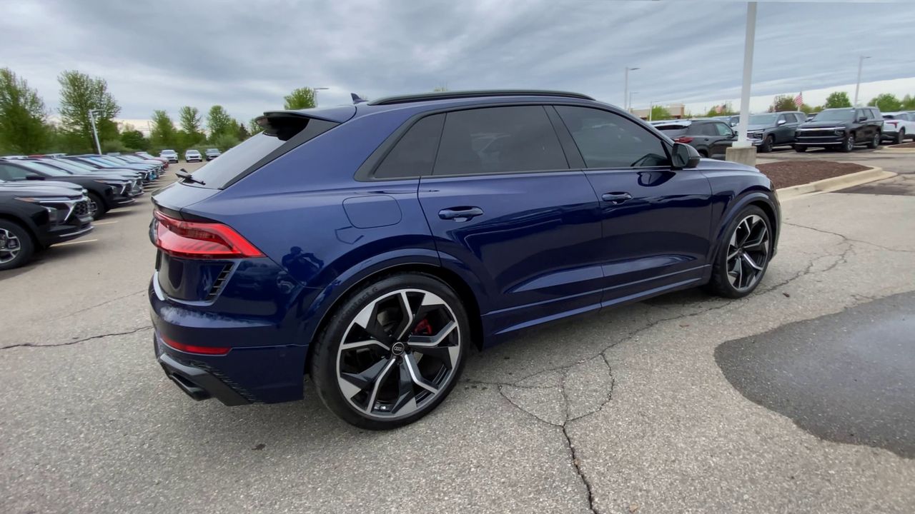 2024 Audi RS Q8 TFSI quattro Tiptronic