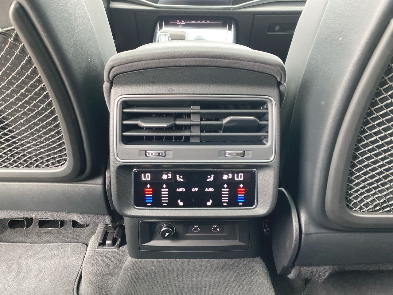 2024 Audi RS Q8 TFSI quattro Tiptronic