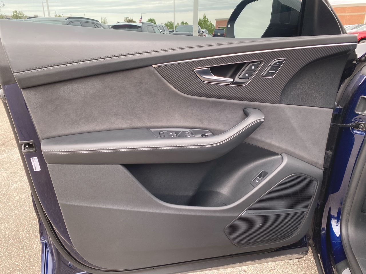 2024 Audi RS Q8 TFSI quattro Tiptronic