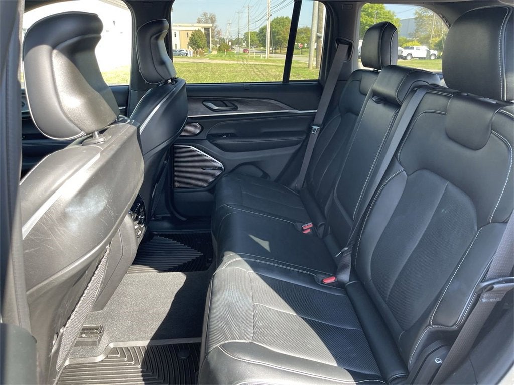 2022 Jeep Grand Cherokee 4xe Overland