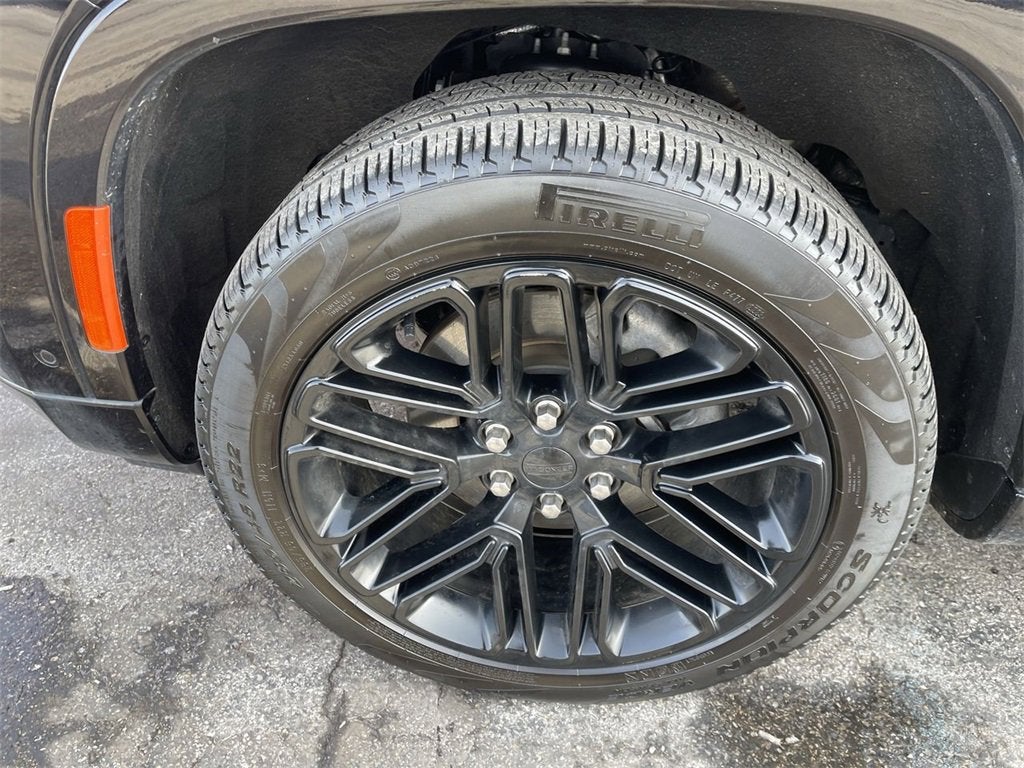 2023 Jeep Wagoneer Series II Carbide