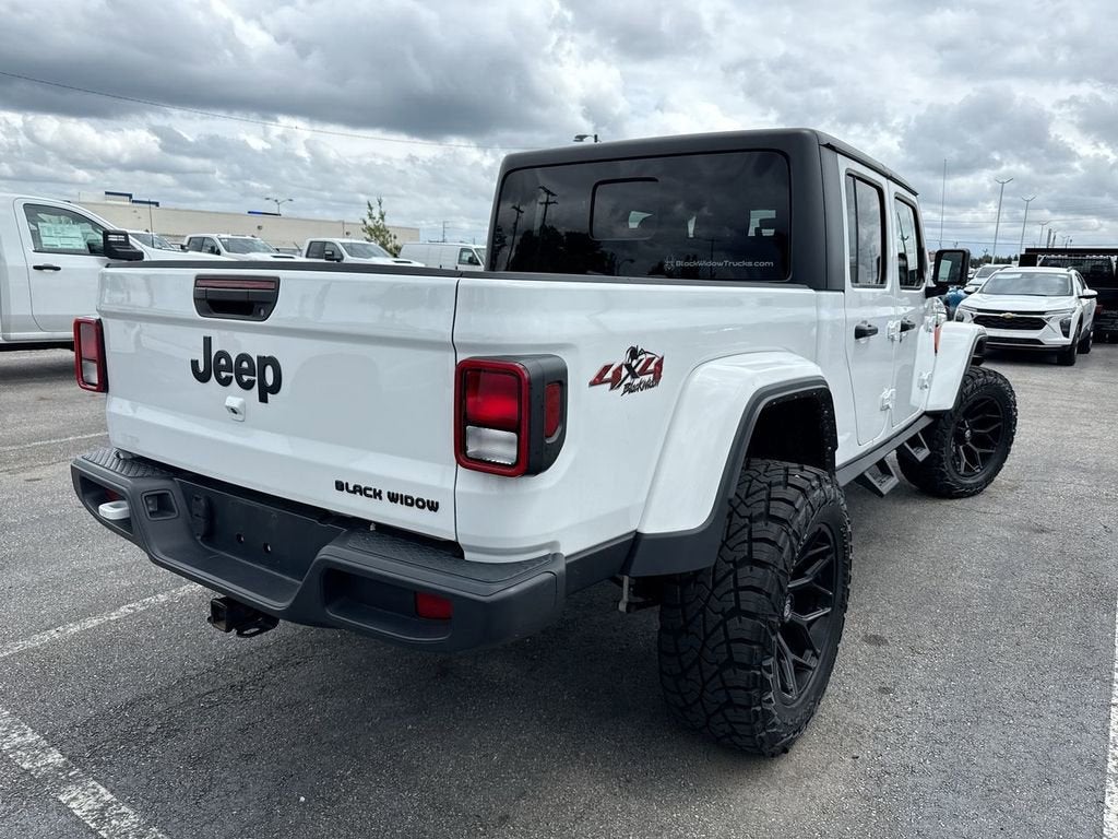 2022 Jeep Gladiator Sport S