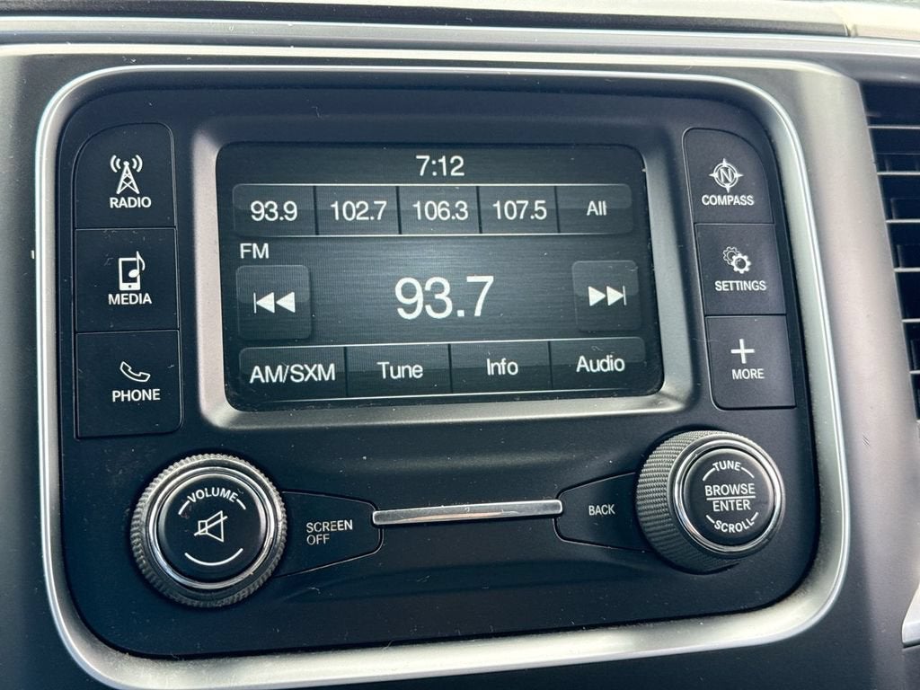 2019 RAM 1500 Classic SLT Crew Cab 4x2 6'4" Box