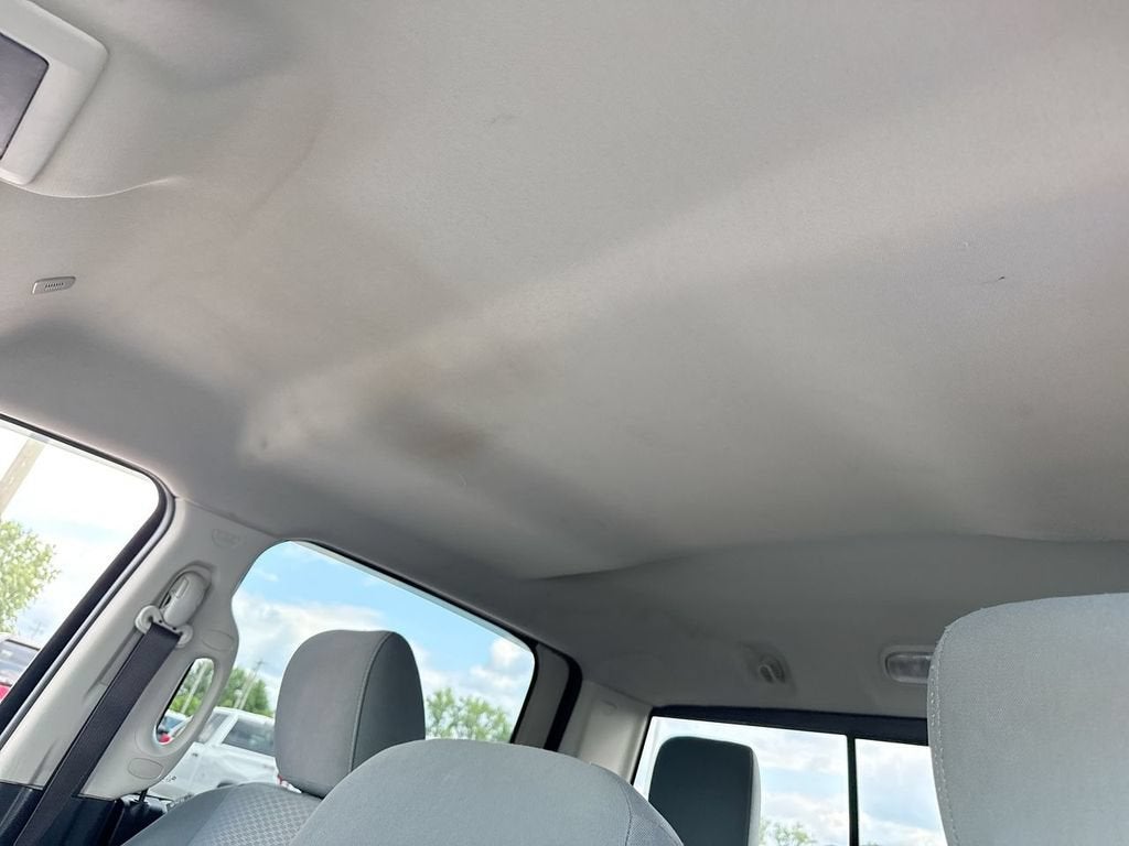 2019 RAM 1500 Classic SLT Crew Cab 4x2 6'4" Box