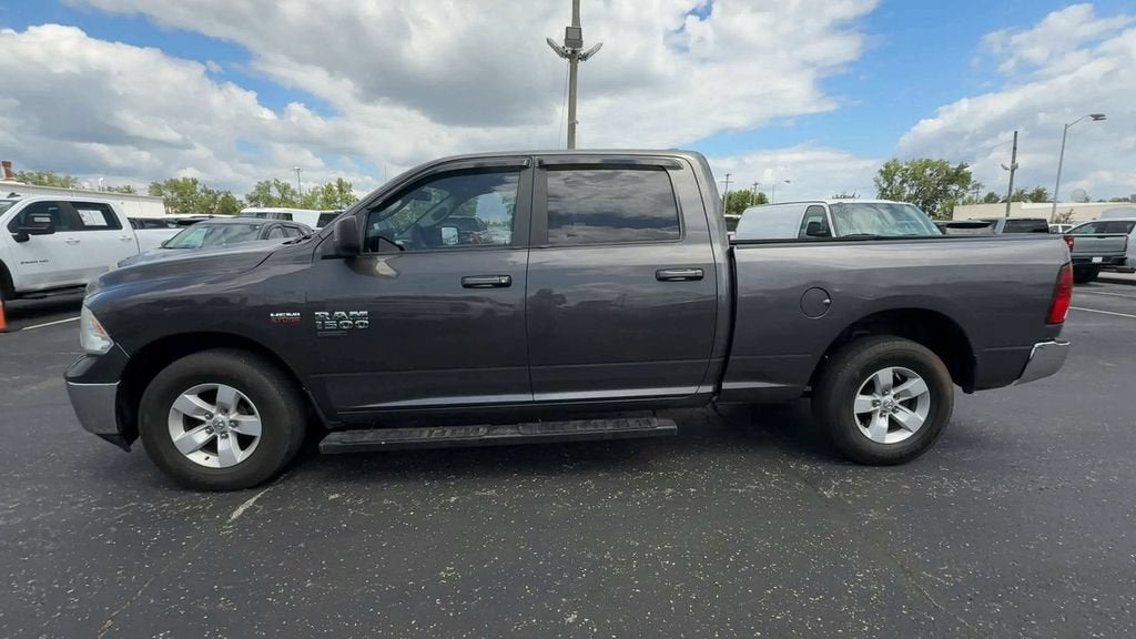 2019 RAM 1500 Classic SLT Crew Cab 4x2 6'4" Box