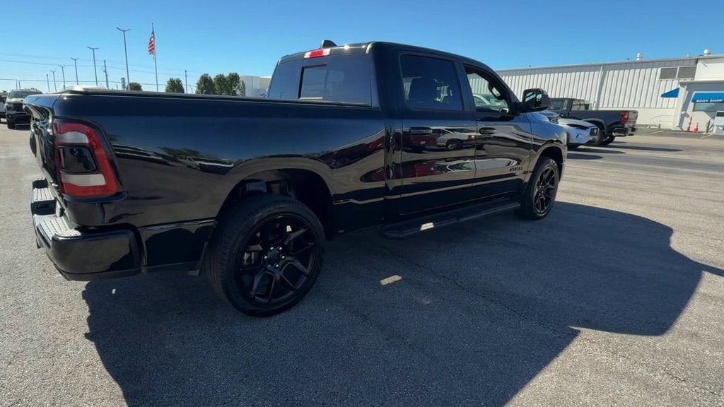 2023 RAM 1500 Laramie Crew Cab 4x4 6'4" Box