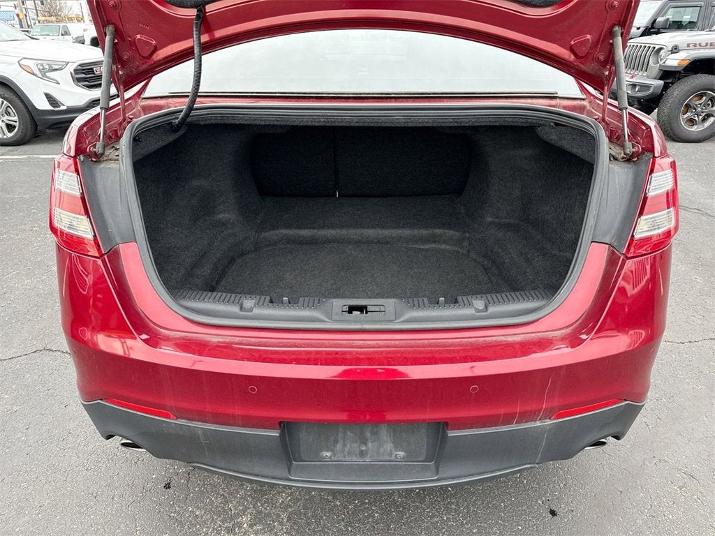 2019 Ford Taurus Limited