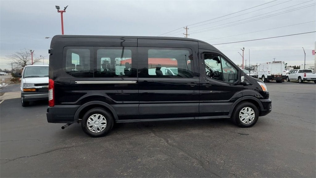 2022 Ford Transit Passenger Wagon XL