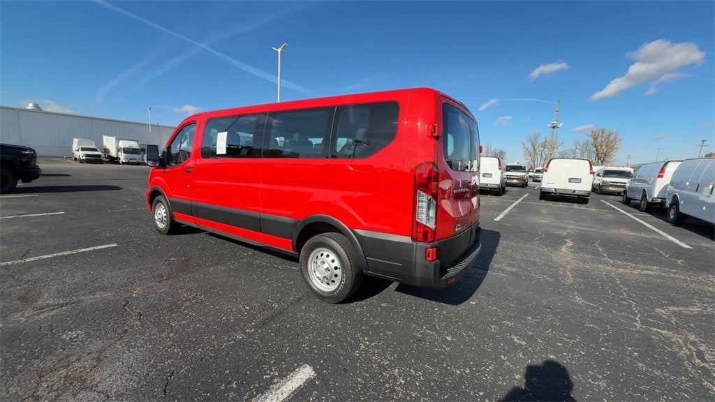 2022 Ford Transit Passenger Wagon XL