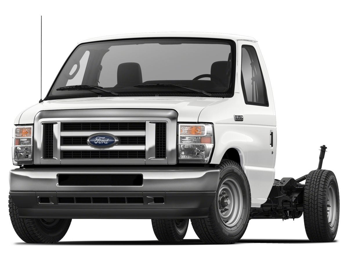 2022 Ford E-Series Cutaway E-350 SRW 138" WB