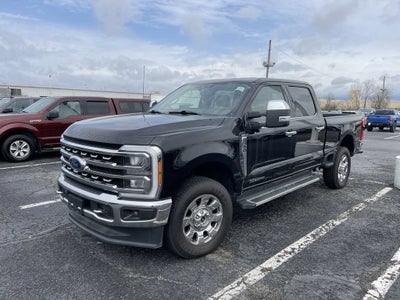 2023 Ford Super Duty F-350 SRW Lariat