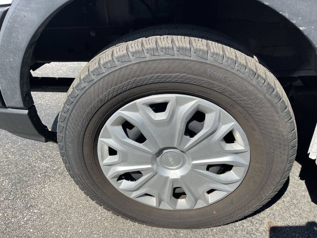 2025 Ford Transit Cargo Van T-250 130" Low Rf 9070 GVWR RWD