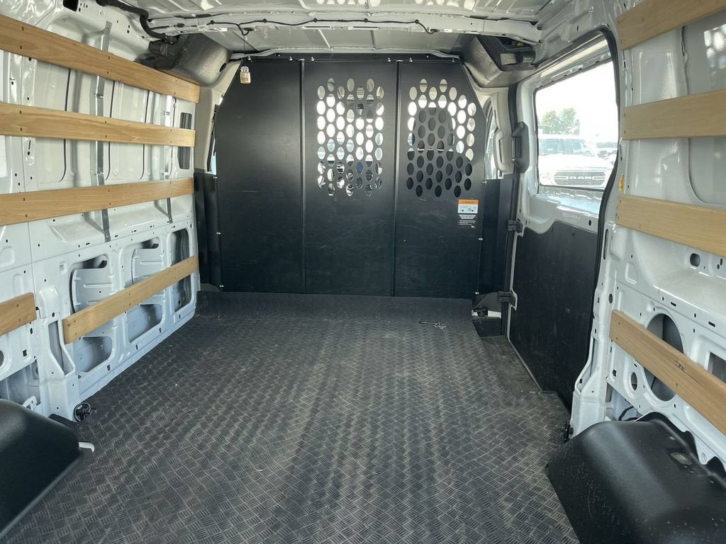 2025 Ford Transit Cargo Van T-250 130" Low Rf 9070 GVWR RWD