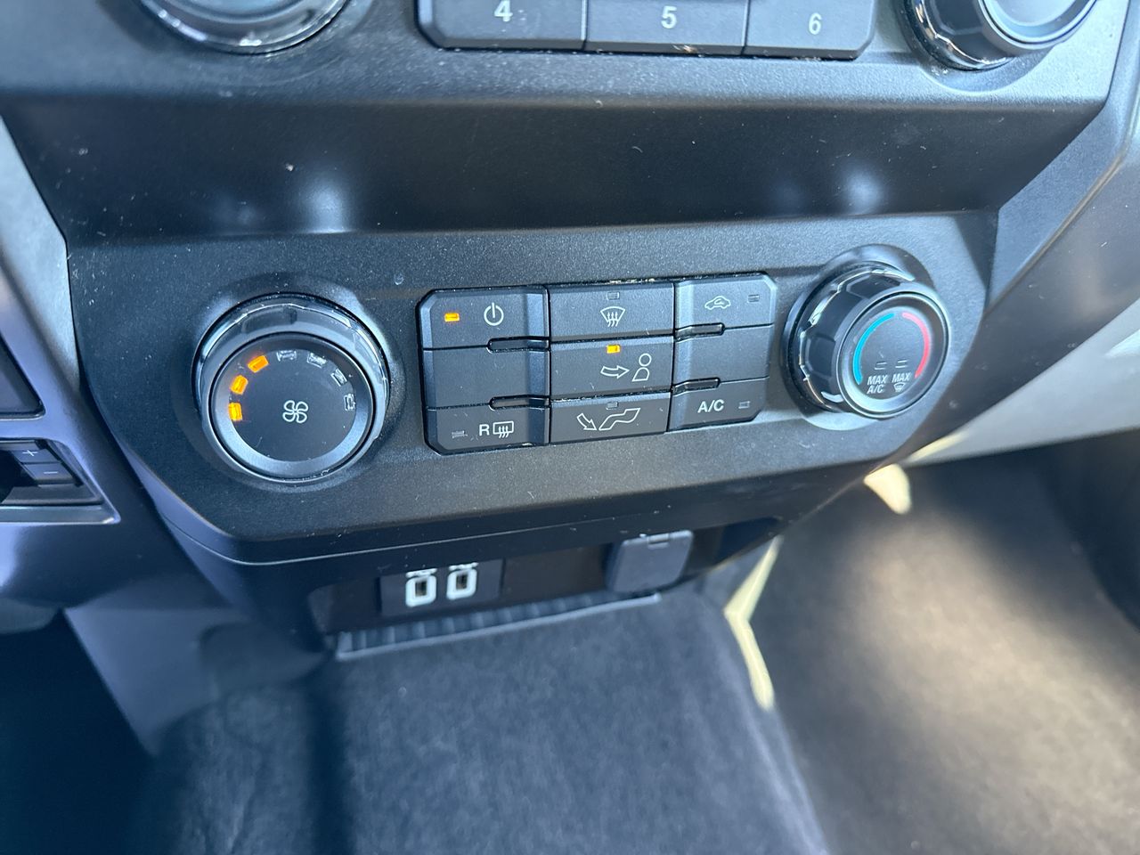 2019 Ford F-150 XL 4WD SuperCrew 5.5' Box