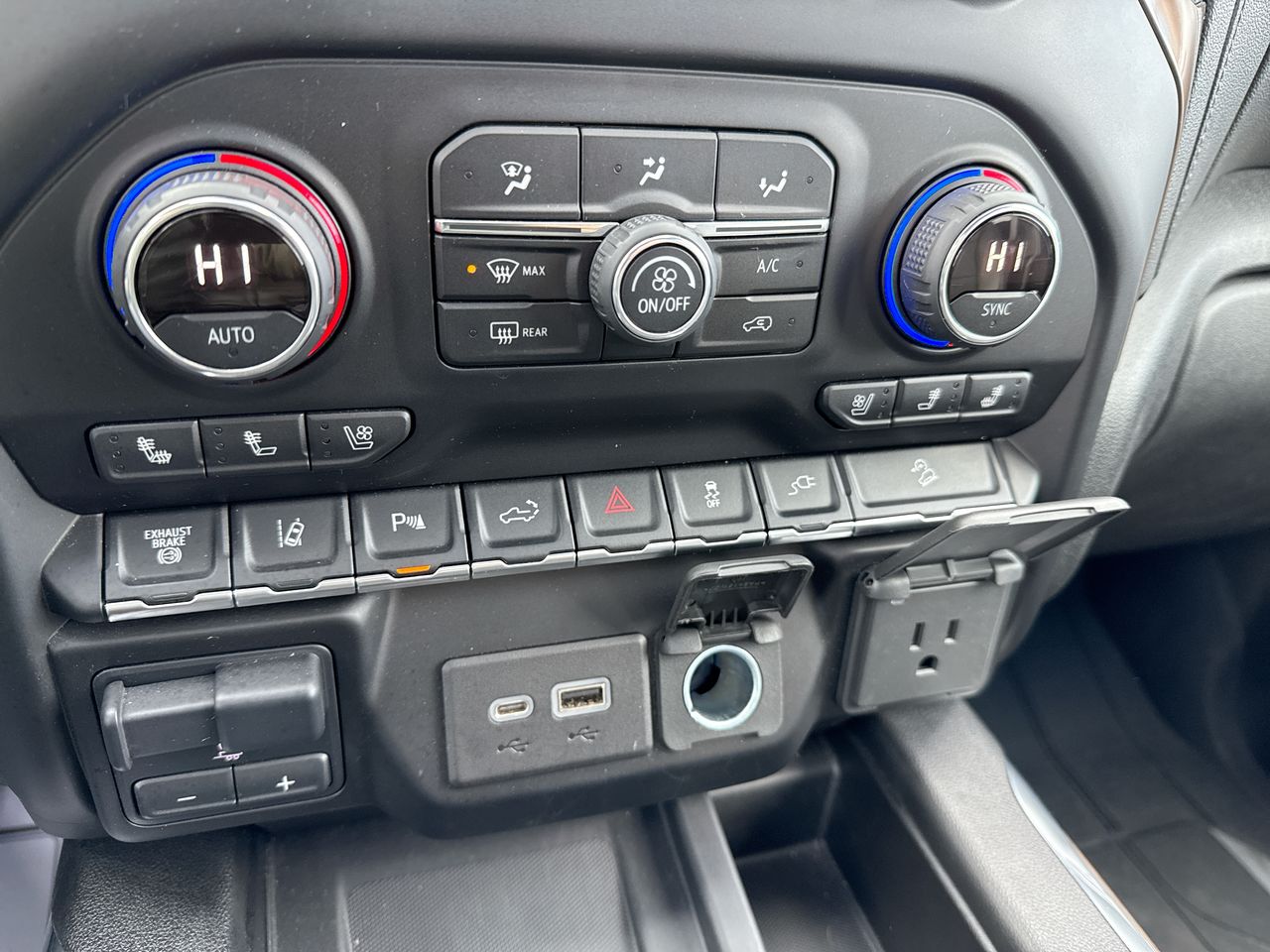 2020 Chevrolet Silverado 3500 HD High Country