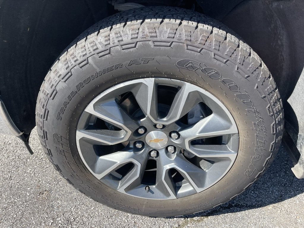 2025 Chevrolet Silverado 1500 LT (2FL)