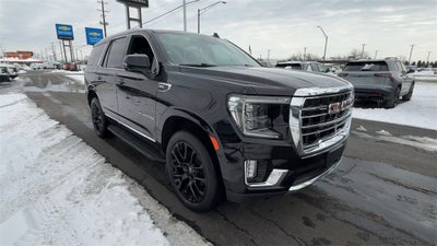 2023 GMC Yukon SLT