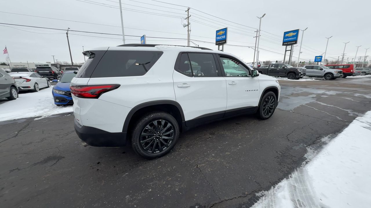 2023 Chevrolet Traverse RS