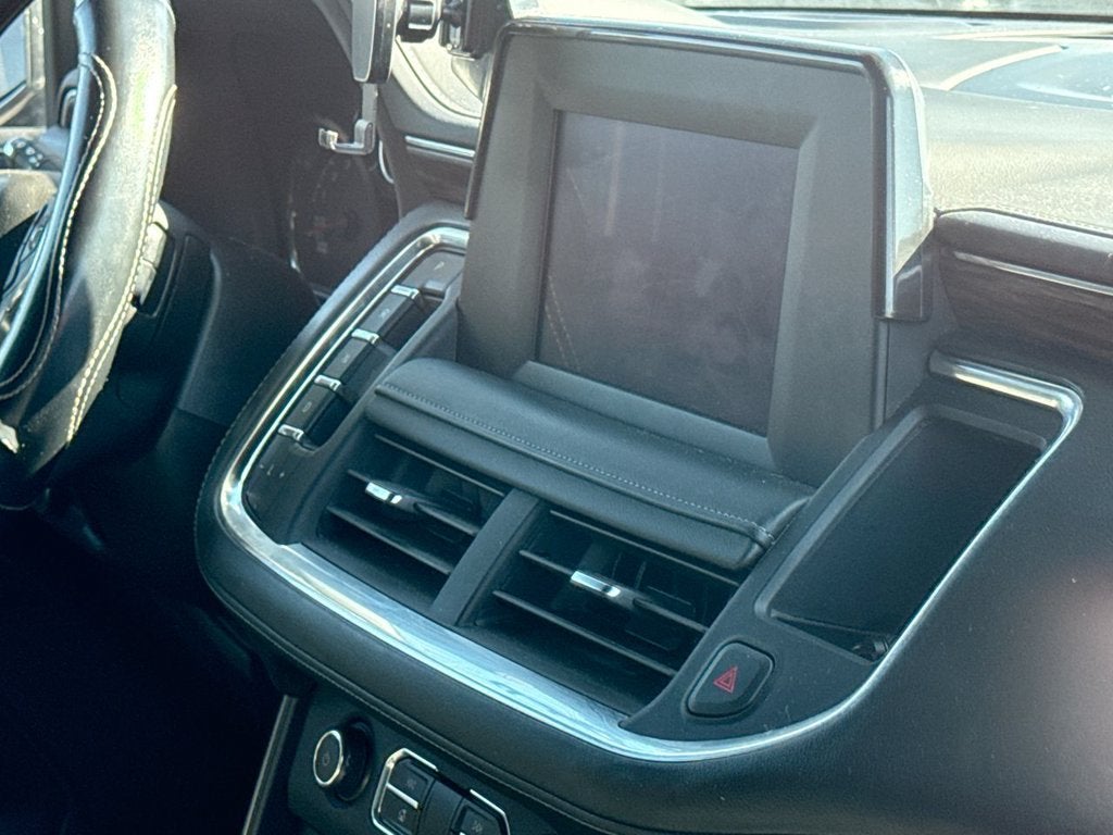 2023 Chevrolet Suburban LS