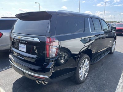2023 Chevrolet Suburban High Country