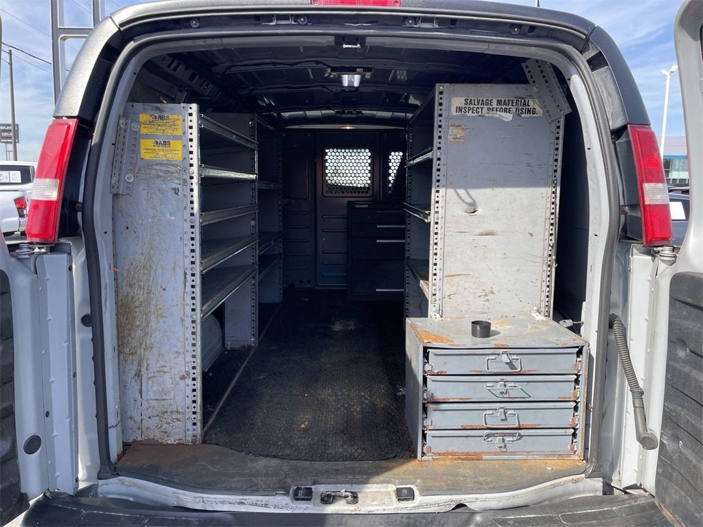 2016 GMC Savana Cargo 2500 2500 Regular Wheelbase Rear-Wheel Drive