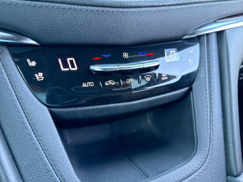 2021 Cadillac XT5 AWD Premium Luxury