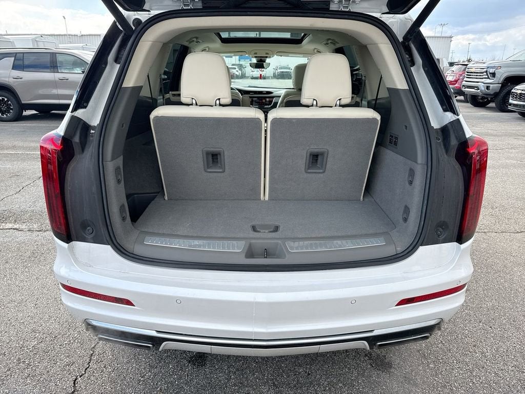 2023 Cadillac XT6 Premium Luxury