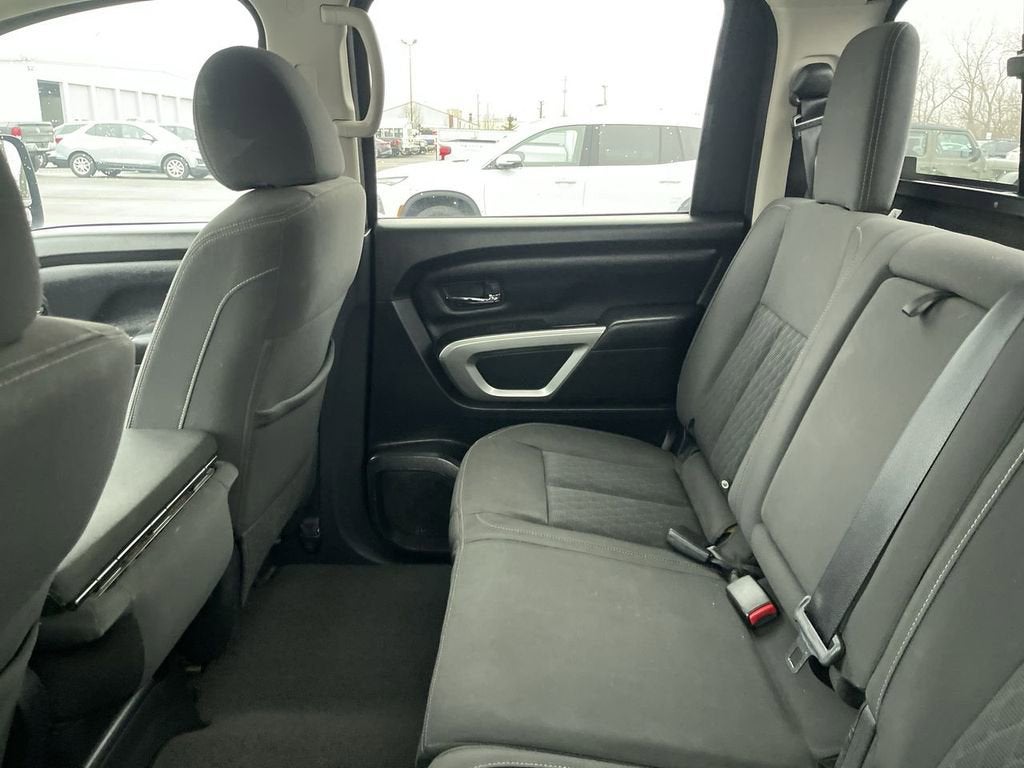 2017 Nissan Titan XD SV