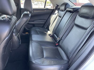 2022 Chrysler 300 Touring L