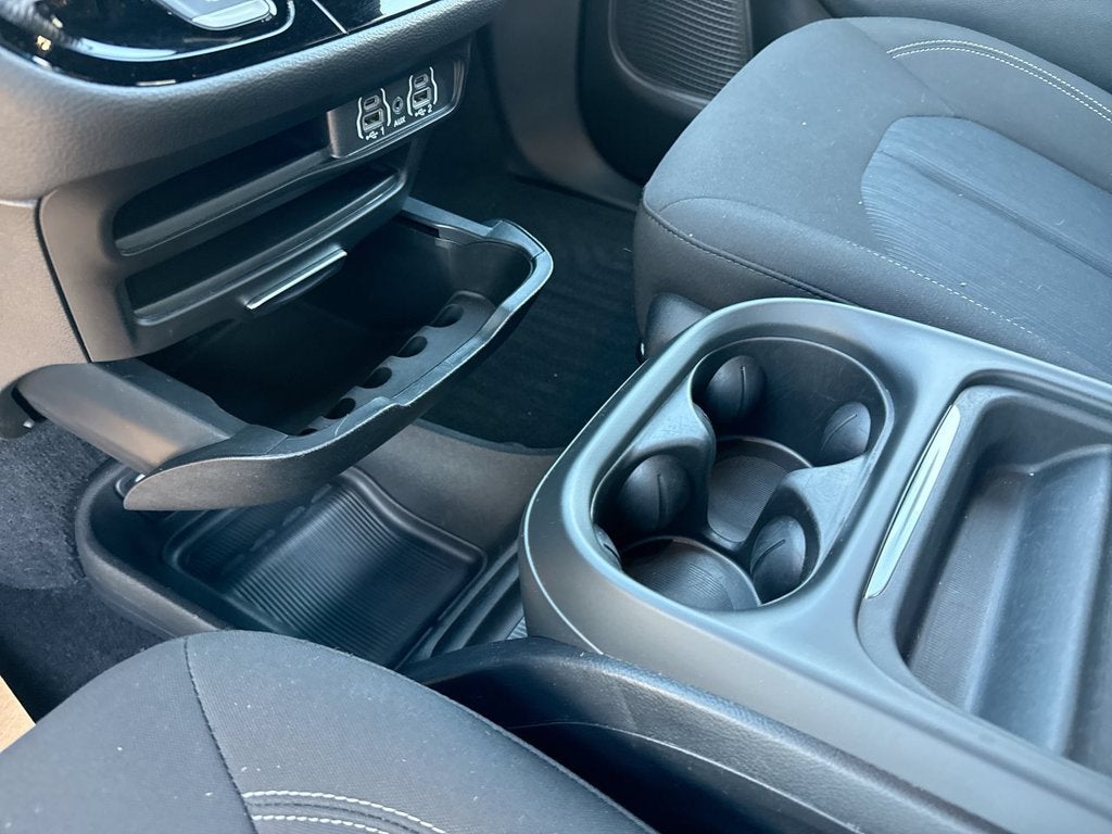 2023 Chrysler Pacifica Touring
