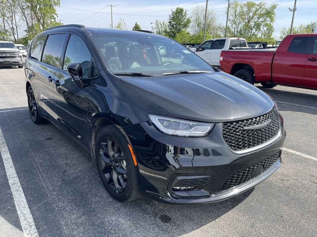 2025 Chrysler Pacifica Limited