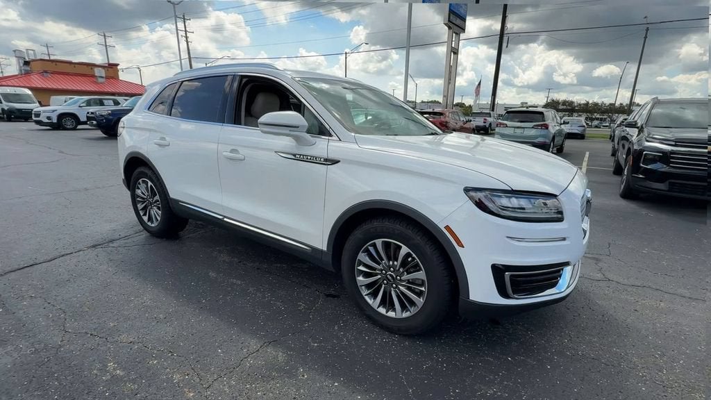 2020 Lincoln Nautilus Standard