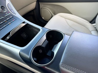2020 Lincoln Nautilus Standard