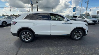 2020 Lincoln Nautilus Standard