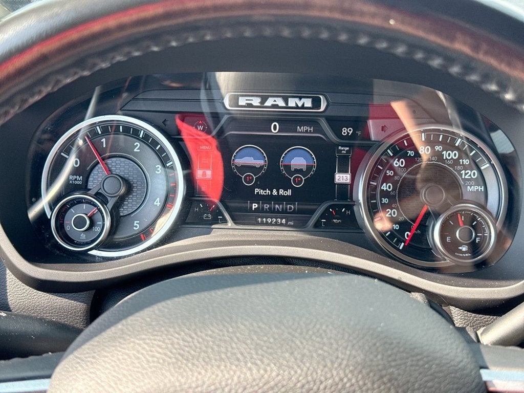 2022 RAM 2500 Laramie Crew Cab 4x4 6'4" Box