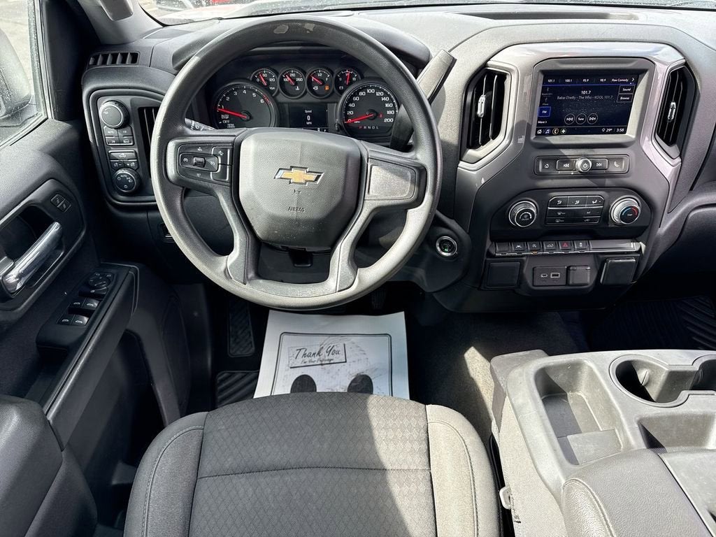 2022 Chevrolet Silverado 1500 Custom