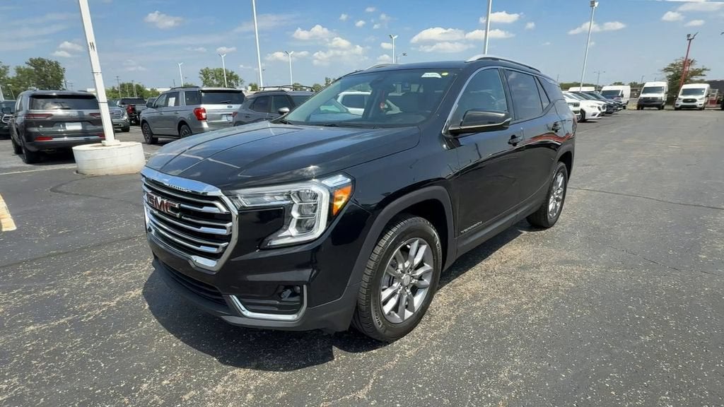 2024 GMC Terrain SLT