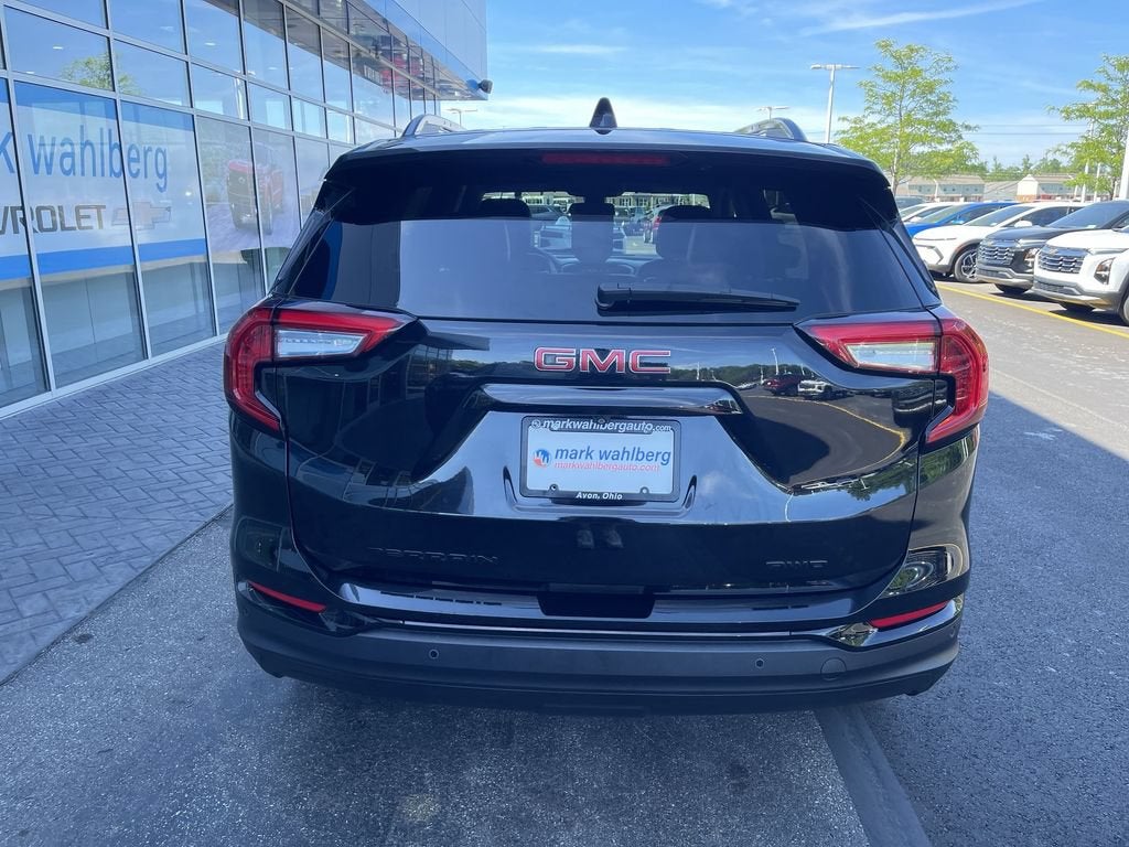 2024 GMC Terrain SLT