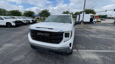 2025 GMC Sierra 1500 Pro