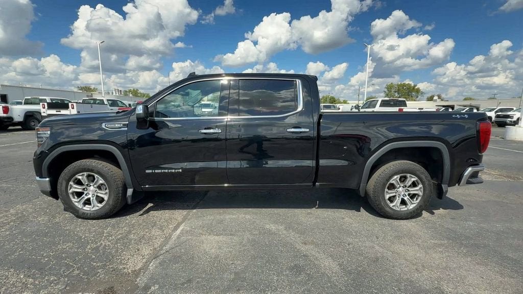 2022 GMC Sierra 1500 SLT