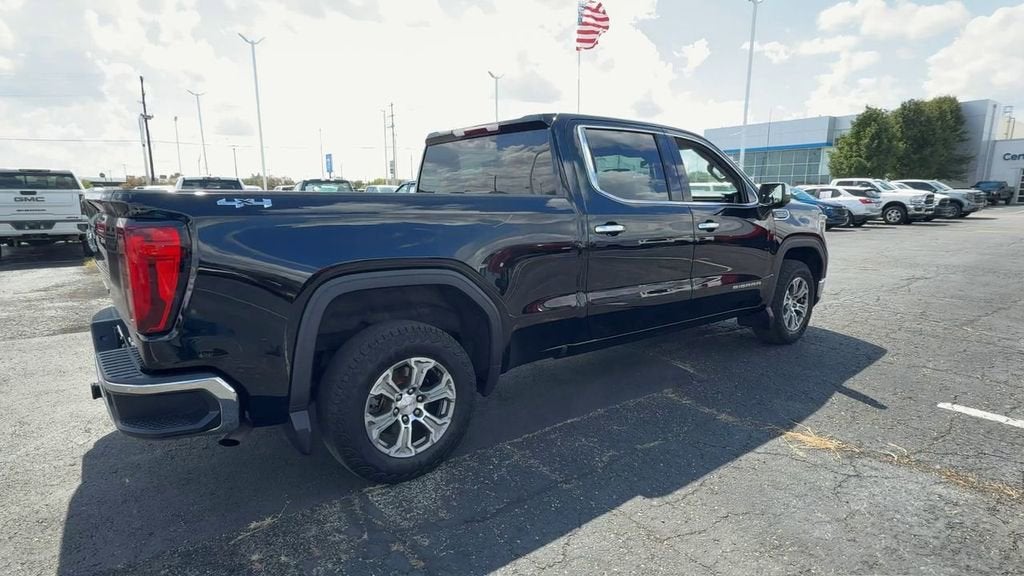 2022 GMC Sierra 1500 SLT