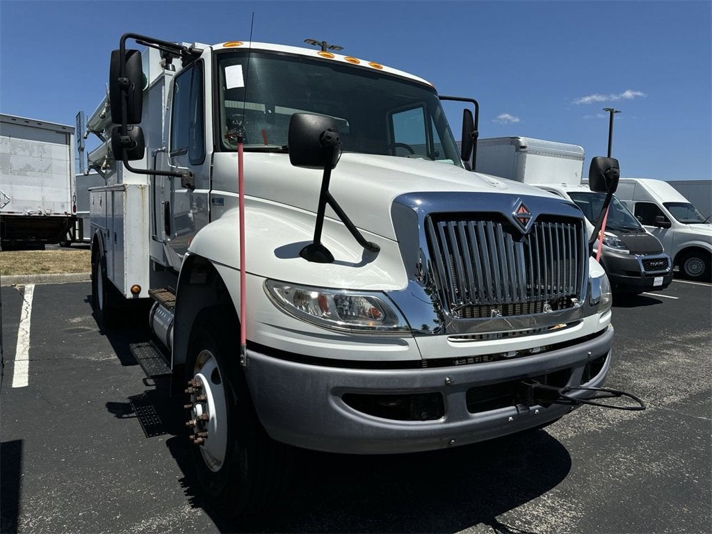 2014 INTERNATIONAL 4100 NA