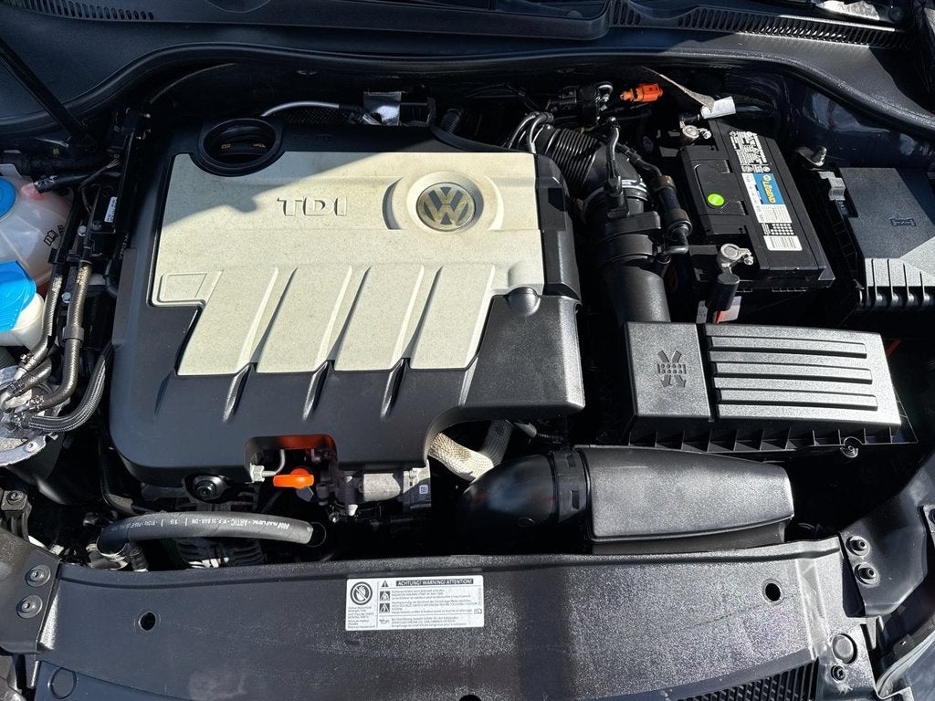 2011 Volkswagen Jetta SportWagen 2.0L TDI