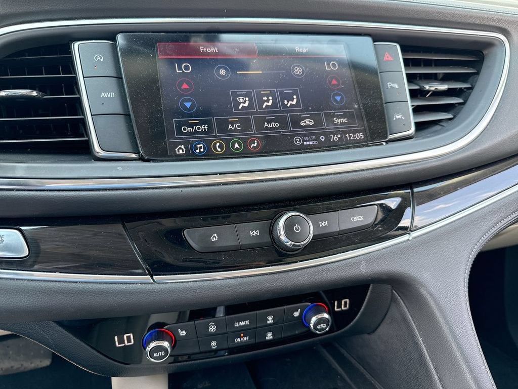 2024 Buick Enclave Essence