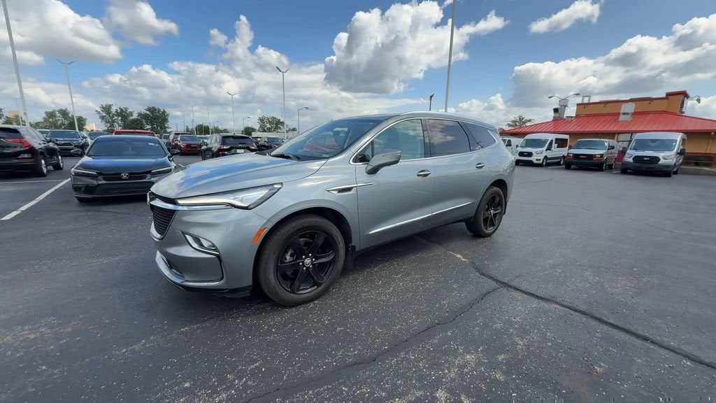2024 Buick Enclave Essence