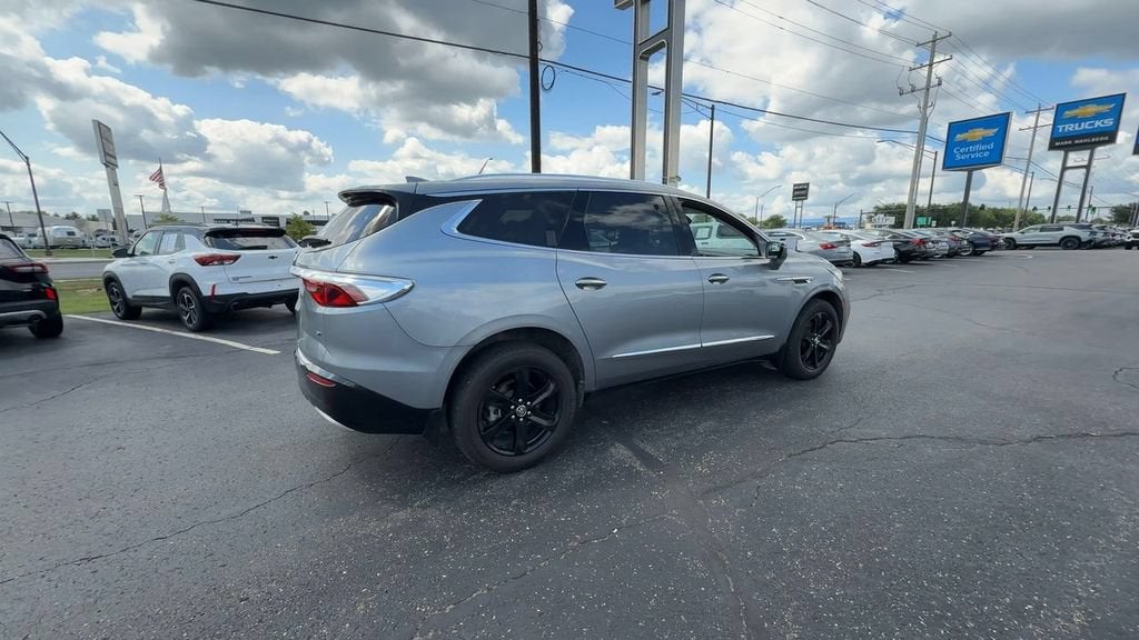 2024 Buick Enclave Essence