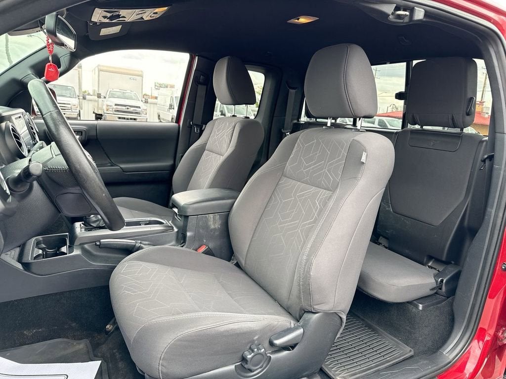 2018 Toyota Tacoma SR5